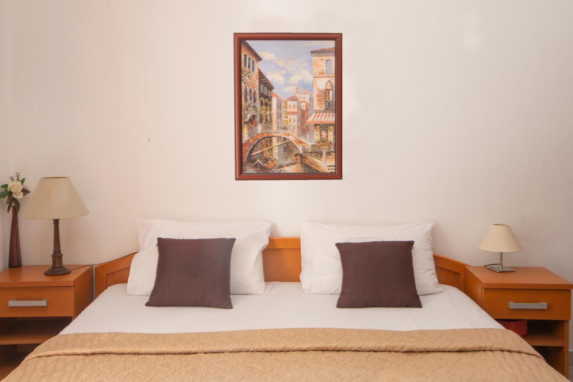 Apartments Maxhit Tivat Exterior photo